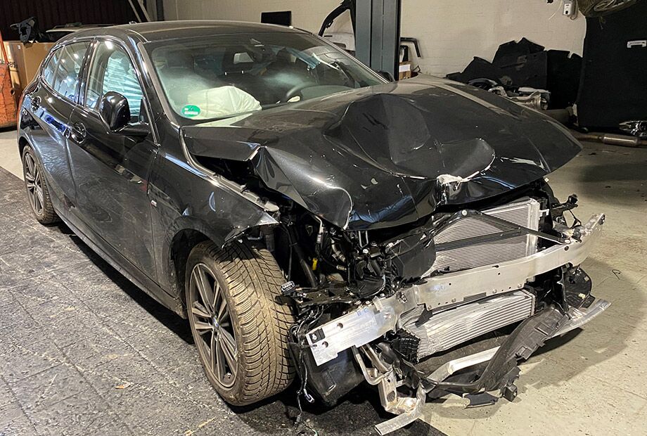 Unfallwagen - Ein Fall für den Gutachter